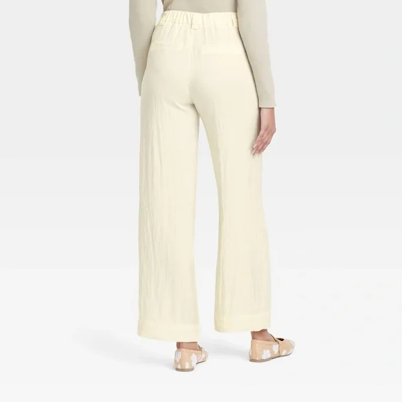 Women’s Cream High-Waisted Wide Leg Trousers - Picture 2 of 8